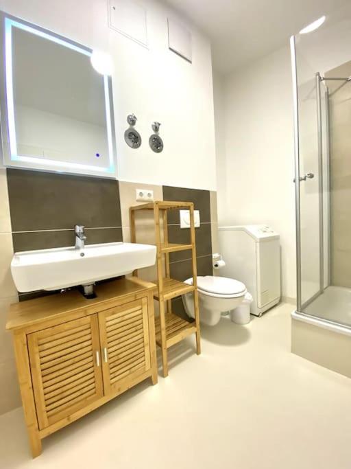 Drottning Ferienwohnung Altstadt Wißmar Екстериор снимка