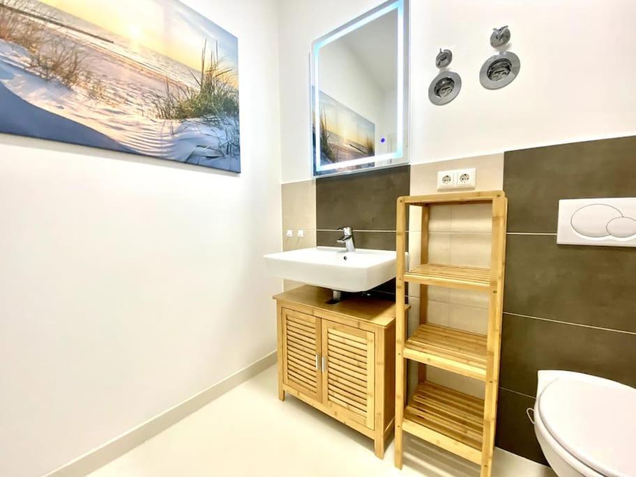 Drottning Ferienwohnung Altstadt Wißmar Екстериор снимка
